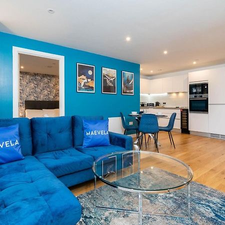 Maevela Apartments - Luxury Broad St Apartment - 2 Bed, 2 Bath - City Centre/Cube/Mailbox - With Underground Parking ✓- L Shape Sofa, Large 50 Inch Smart Tv With Free Netflix & Wifi เบอร์มิงแฮม ภายนอก รูปภาพ