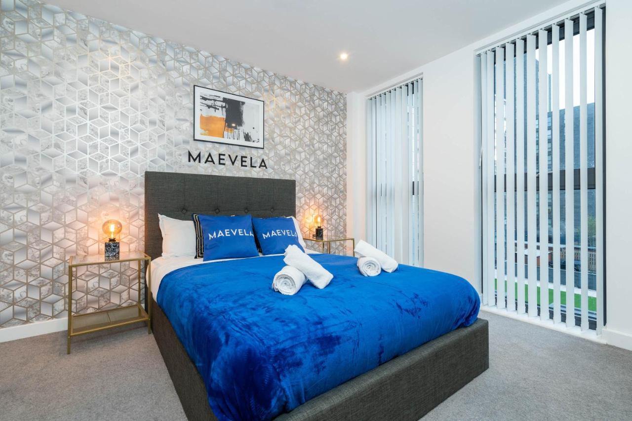 Maevela Apartments - Luxury Broad St Apartment - 2 Bed, 2 Bath - City Centre/Cube/Mailbox - With Underground Parking ✓- L Shape Sofa, Large 50 Inch Smart Tv With Free Netflix & Wifi เบอร์มิงแฮม ภายนอก รูปภาพ